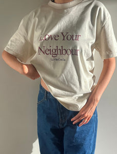 Love Your Neighbour 2.0 Tee - Vanille